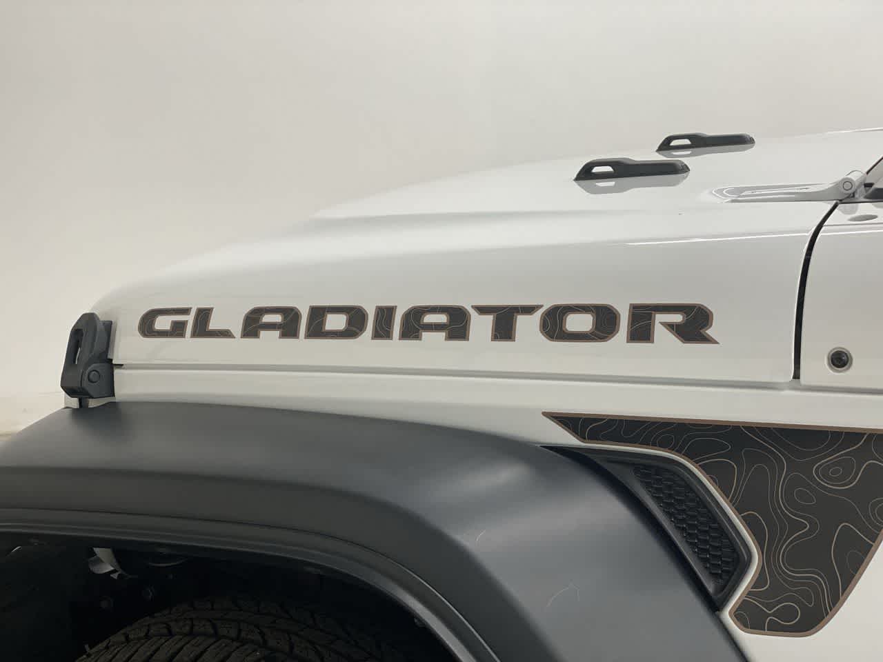 Thumbnail: 2020 Jeep Gladiator - 11