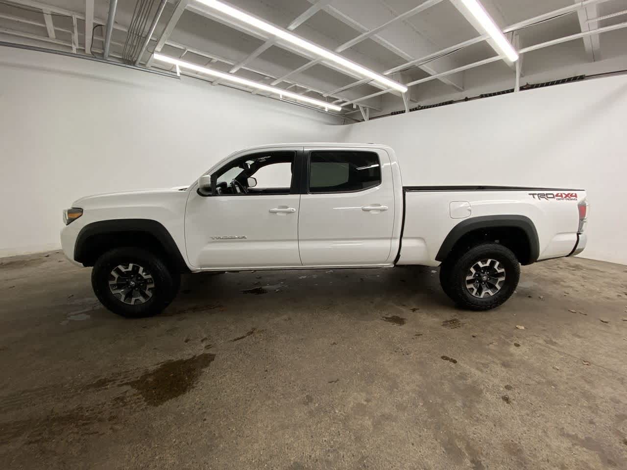 Thumbnail: 2023 Toyota Tacoma - 3
