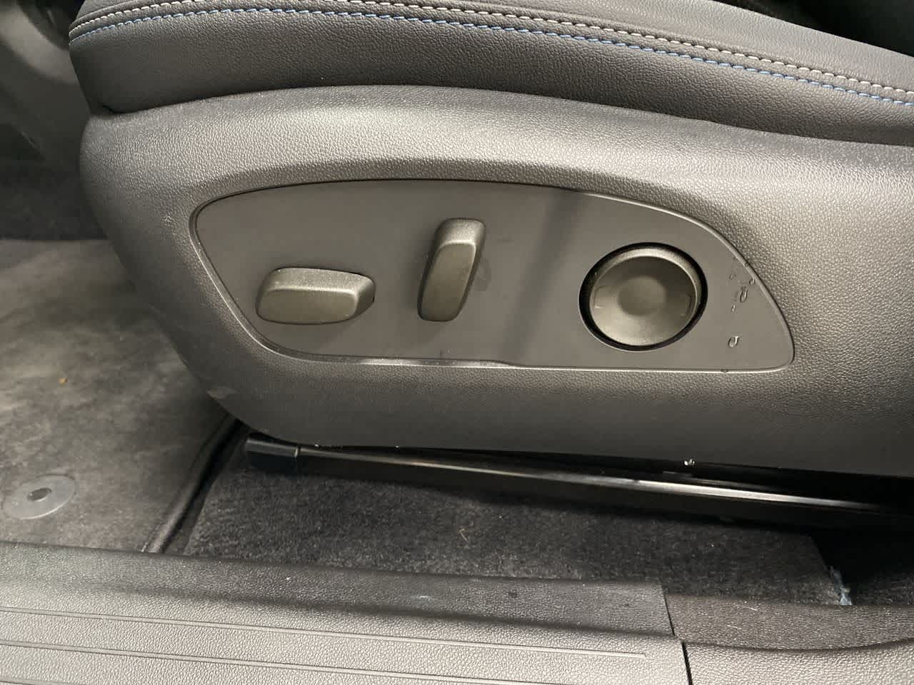 Thumbnail: 2025 Chevrolet Equinox - 15