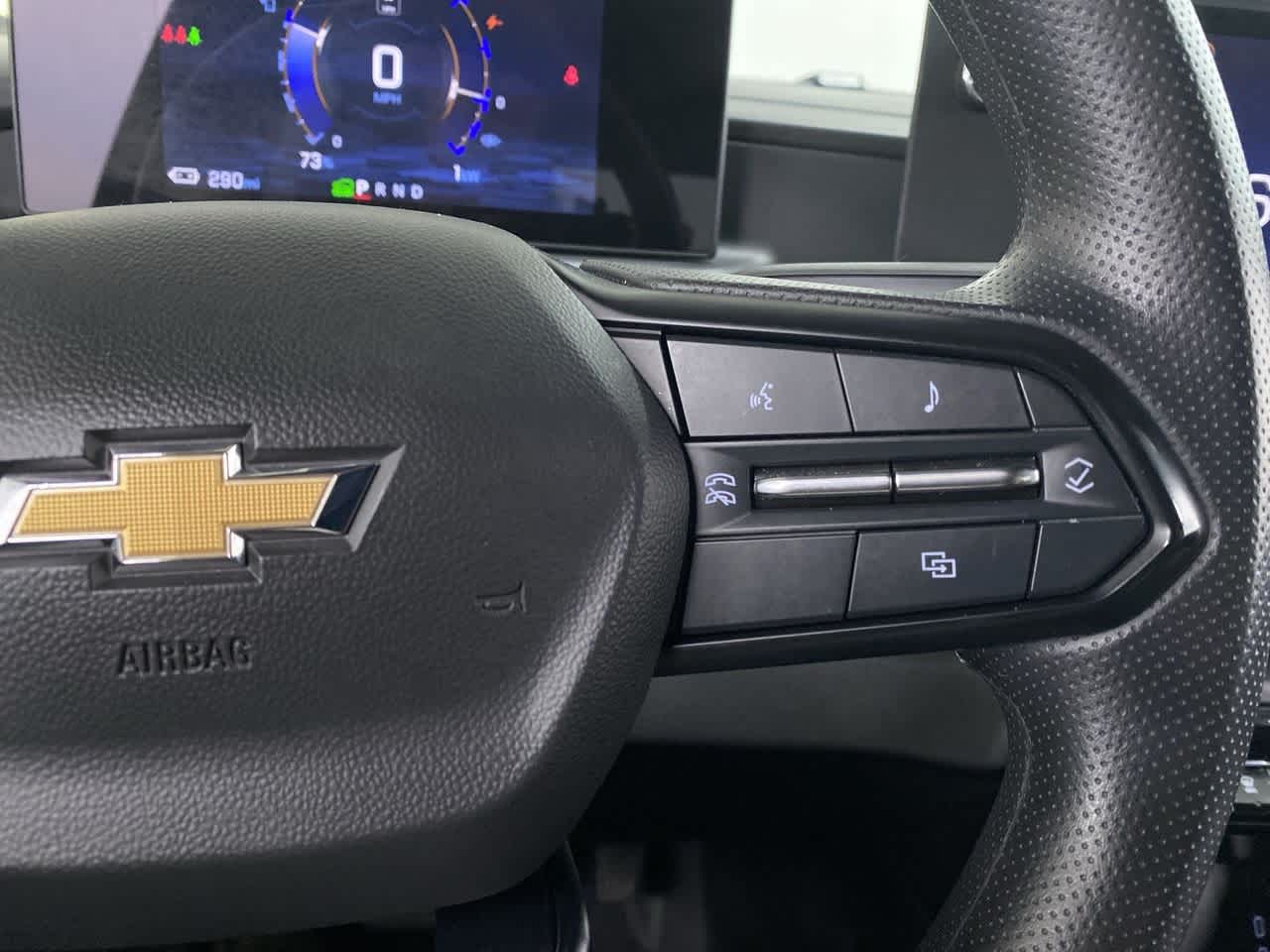 Thumbnail: 2024 Chevrolet Silverado EV - 21
