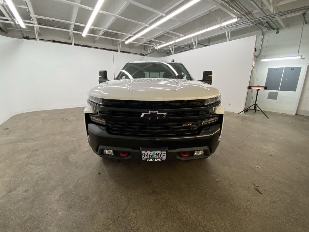 Thumbnail: 2021 Chevrolet Silverado 1500 - 9