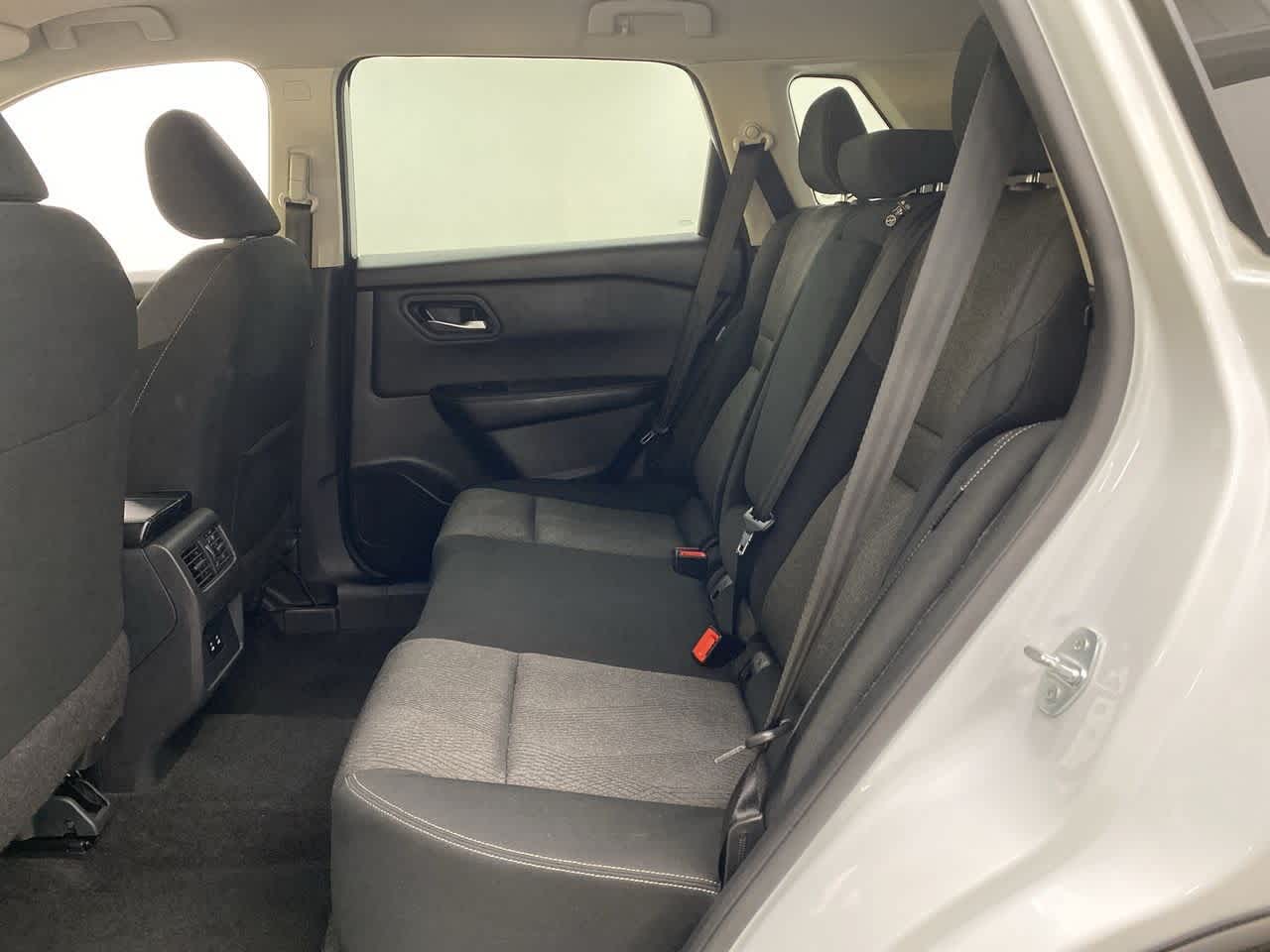 Thumbnail: 2024 Nissan Rogue - 16