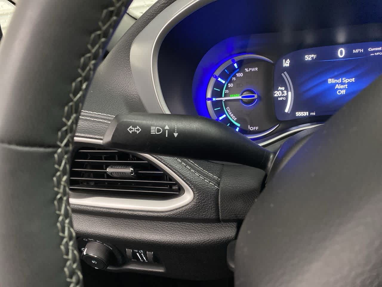 Thumbnail: 2024 Chrysler Pacifica - 24