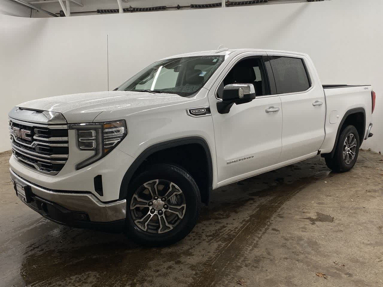 Thumbnail: 2025 GMC Sierra 1500 - 1