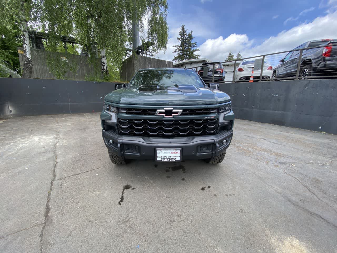 Thumbnail: 2025 Chevrolet Silverado 1500 - 9