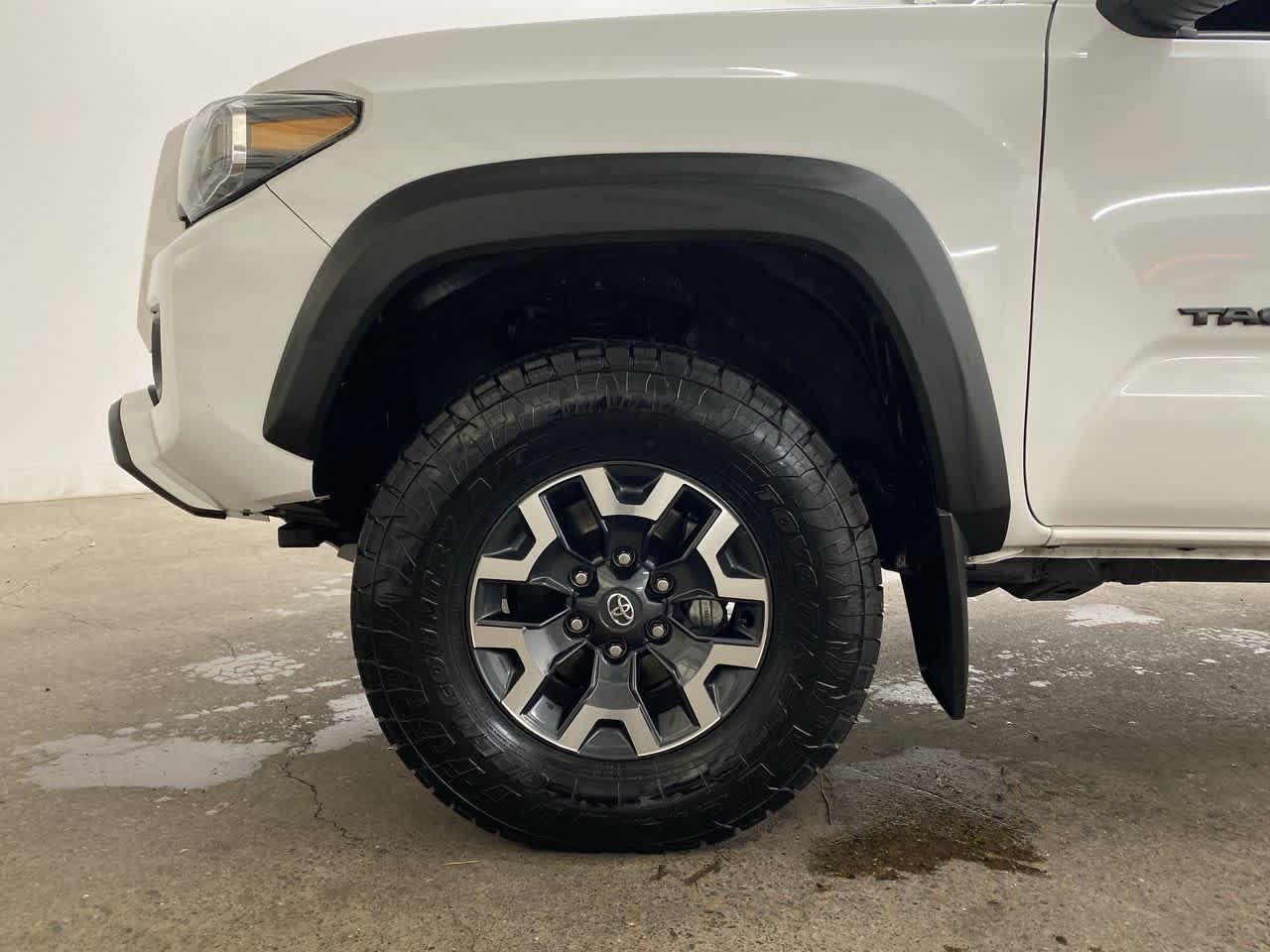 Thumbnail: 2023 Toyota Tacoma - 12