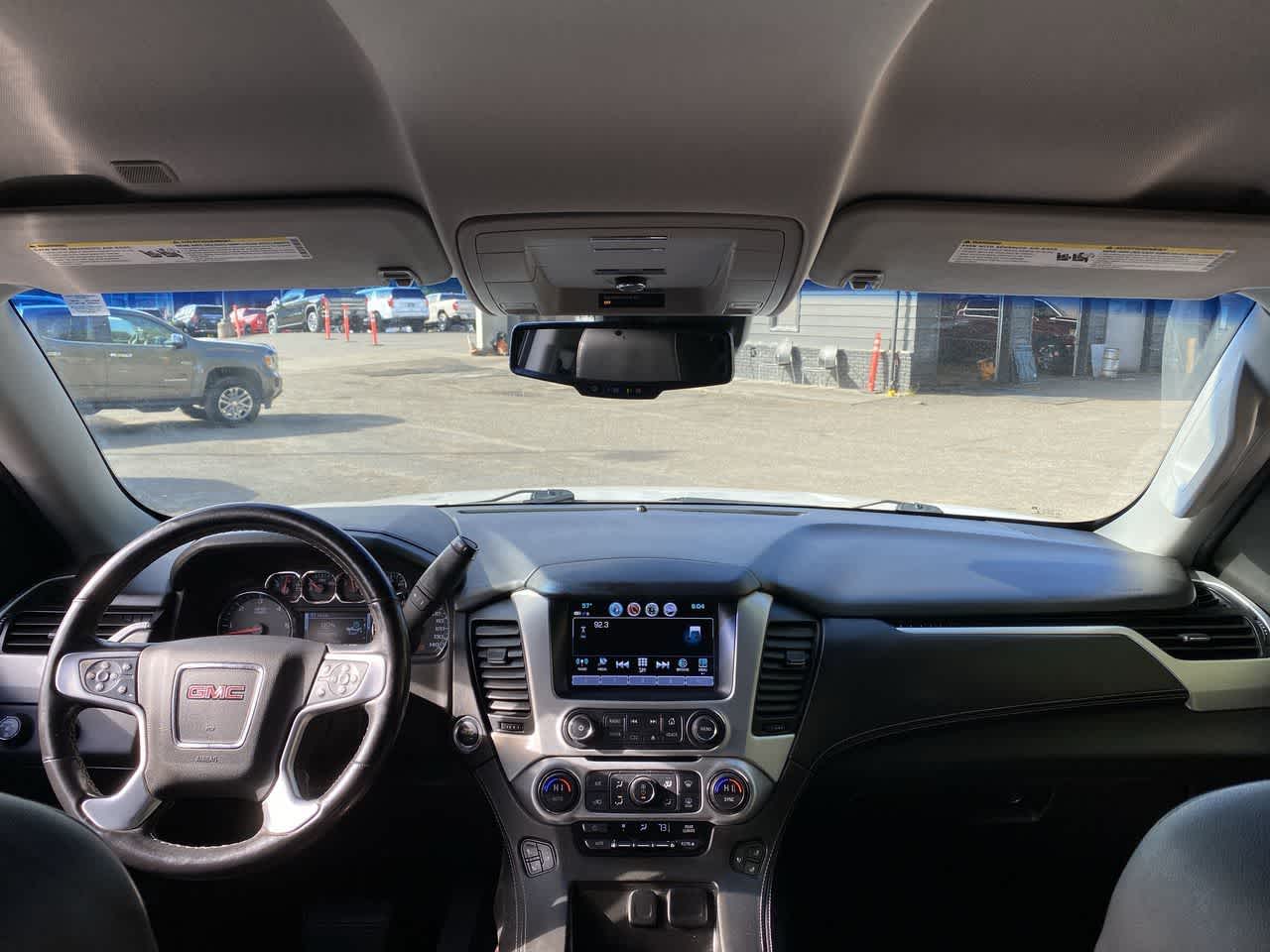 Thumbnail: 2019 GMC Yukon XL - 12