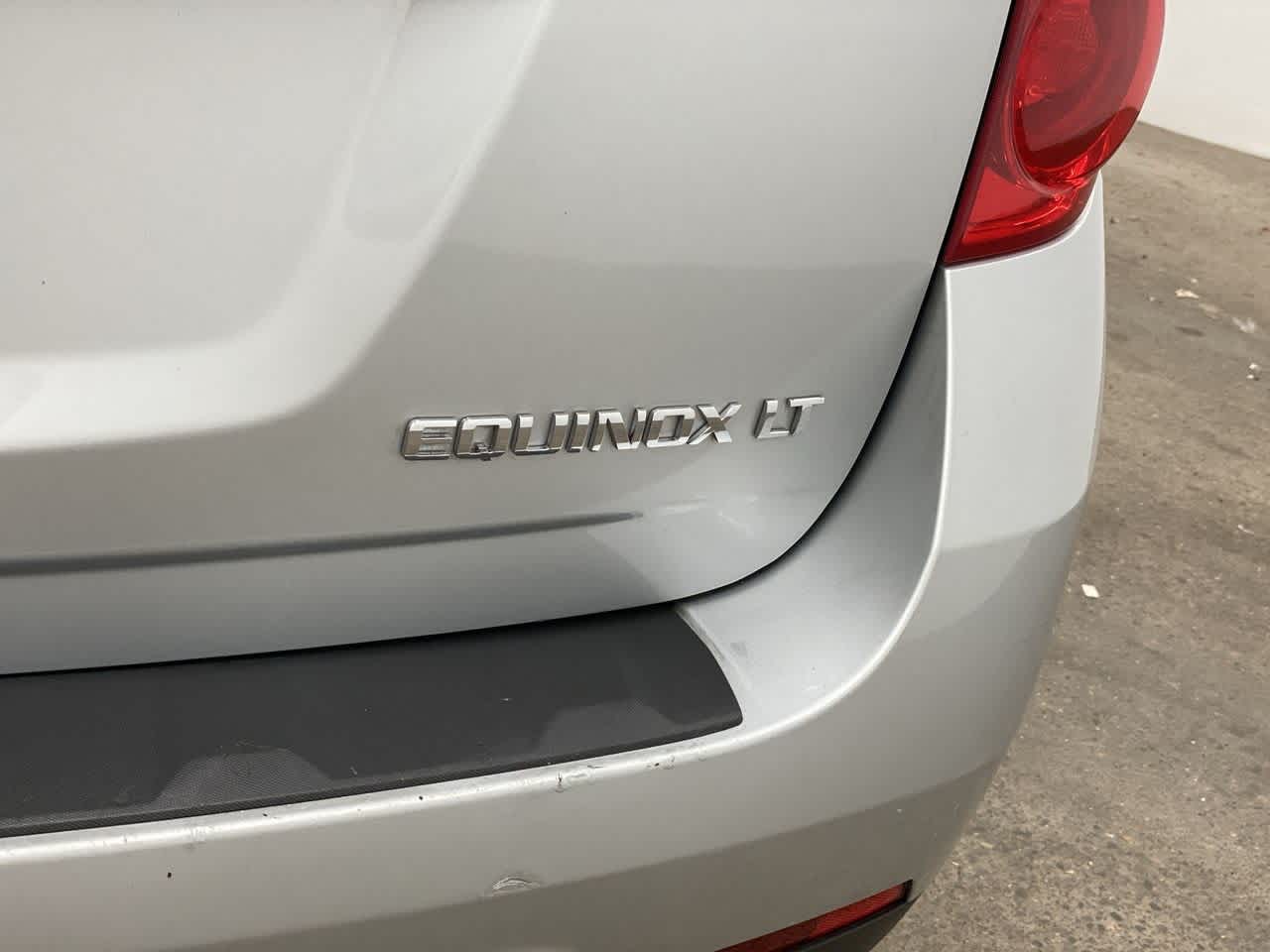 Thumbnail: 2015 Chevrolet Equinox - 10