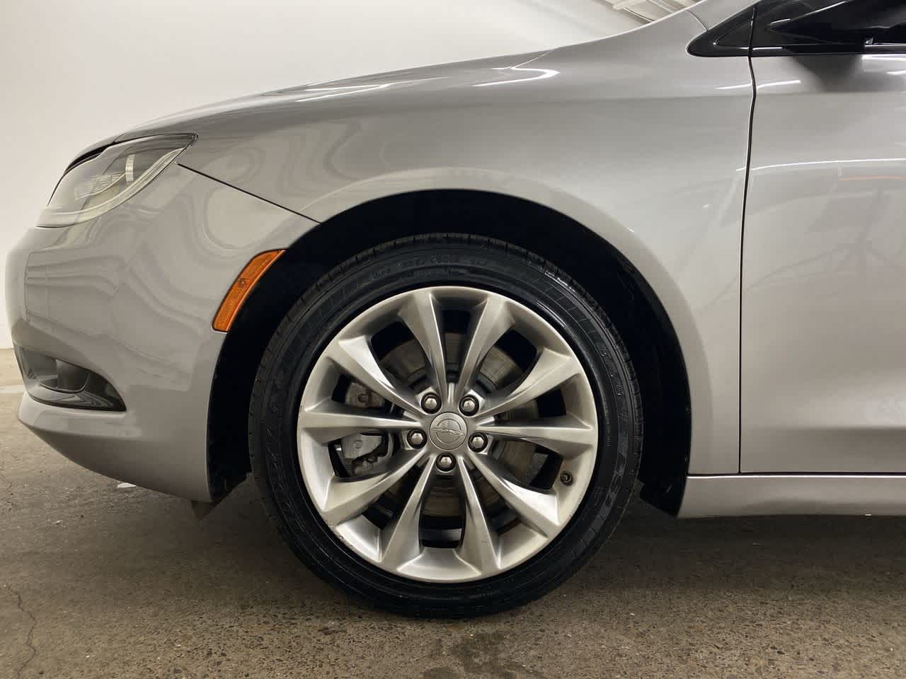 Thumbnail: 2015 Chrysler 200 - 11