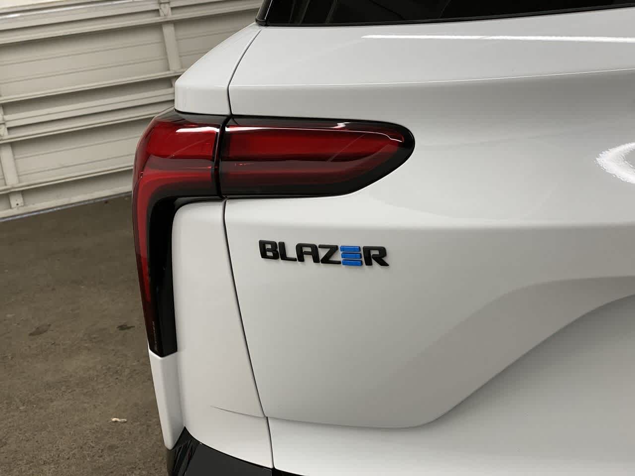 Thumbnail: 2024 Chevrolet Blazer EV - 10
