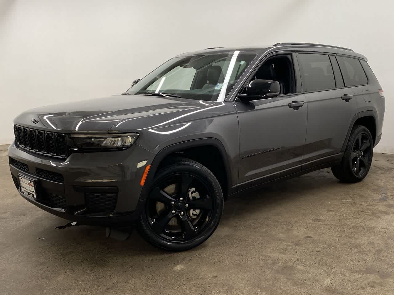 Thumbnail: 2023 Jeep Grand Cherokee - 1