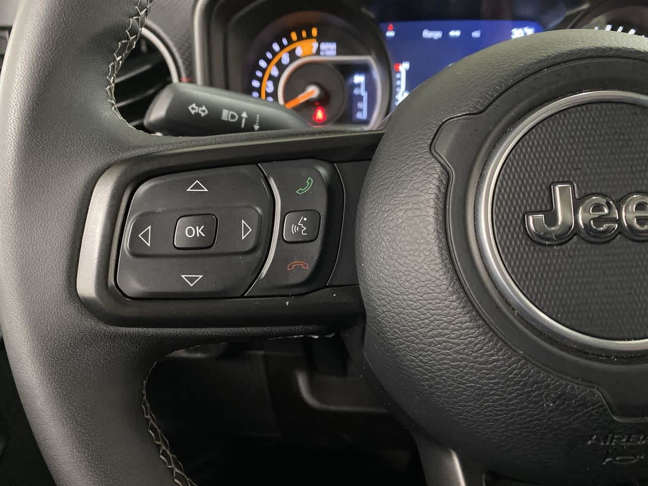 Thumbnail: 2025 Jeep Wrangler - 21