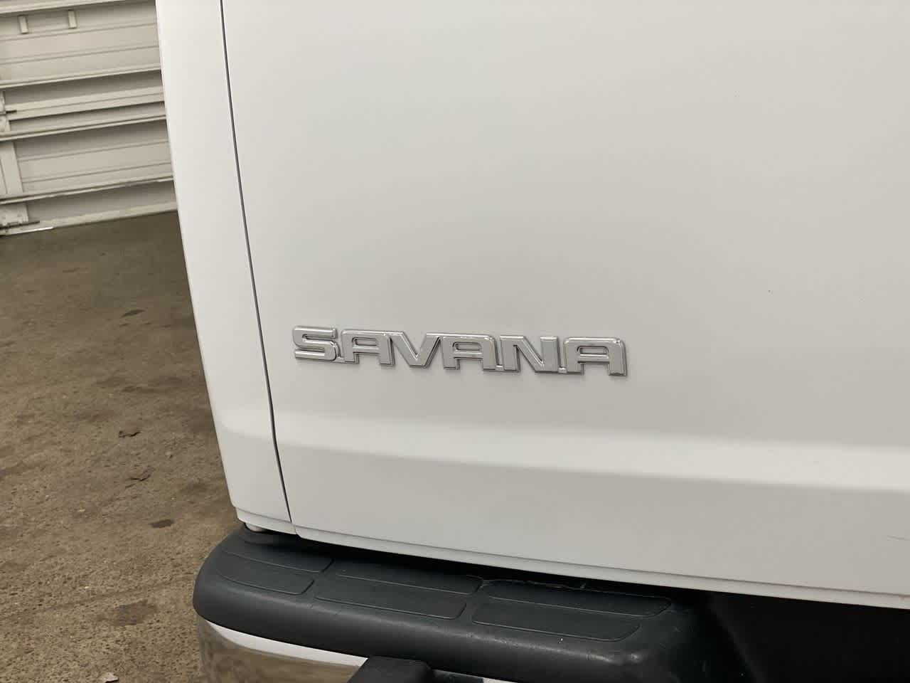 Thumbnail: 2019 GMC Savana - 11