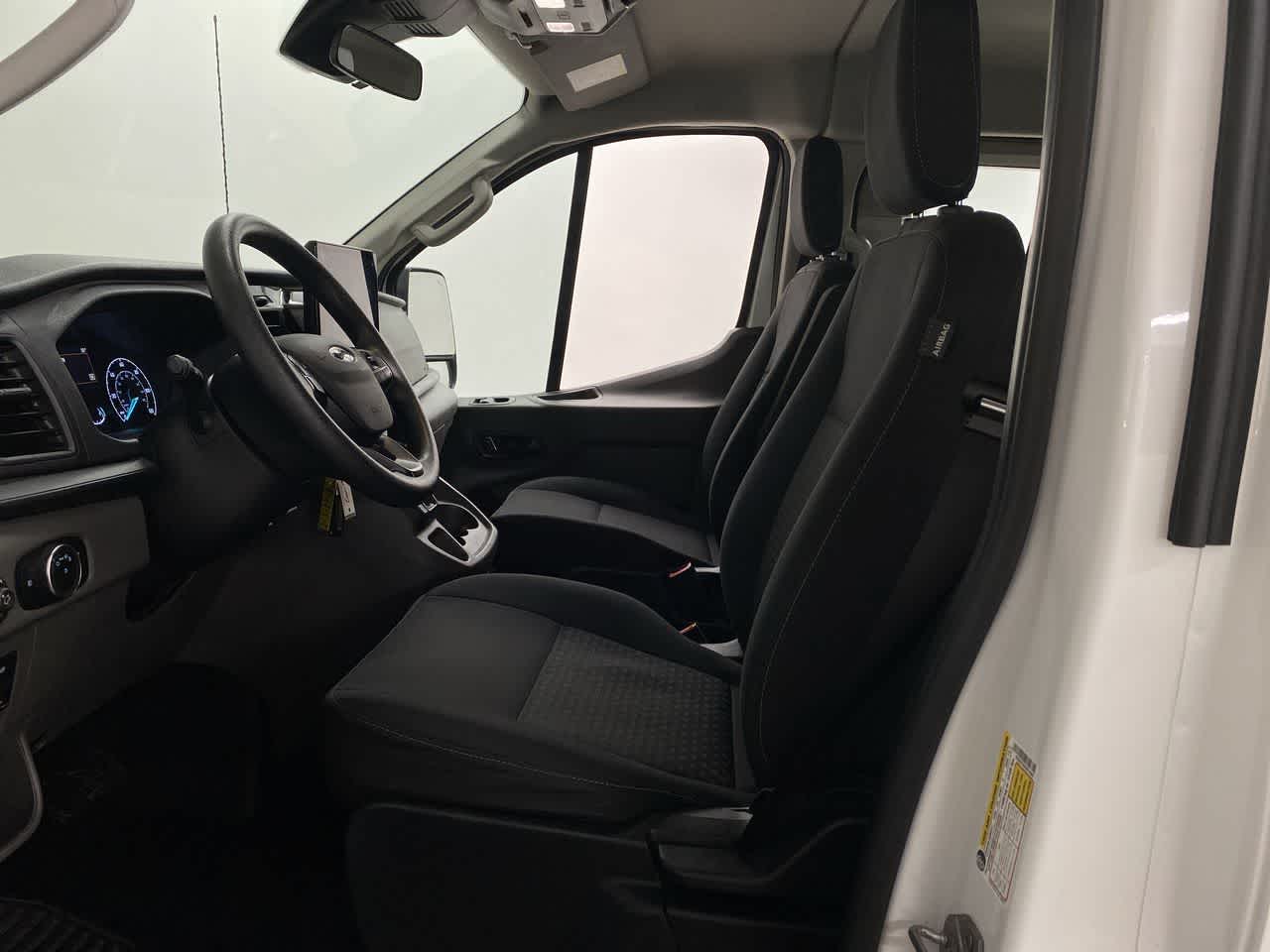 Thumbnail: 2023 Ford Econoline - 14