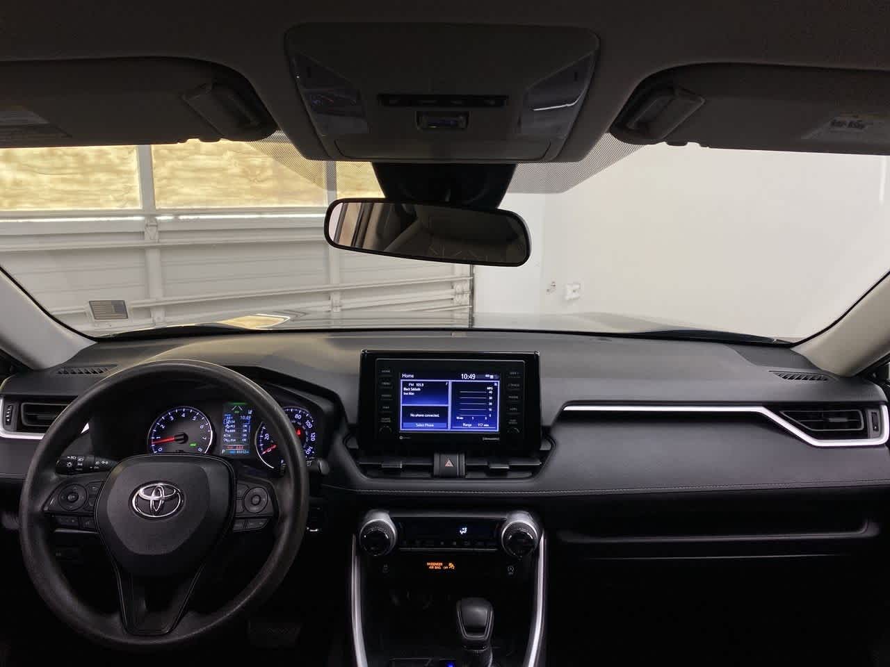 Thumbnail: 2021 Toyota RAV4 - 13