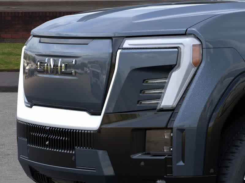 2025 GMC Sierra EV Denali 13