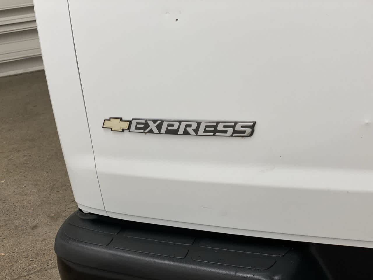 Thumbnail: 2023 Chevrolet Express - 10