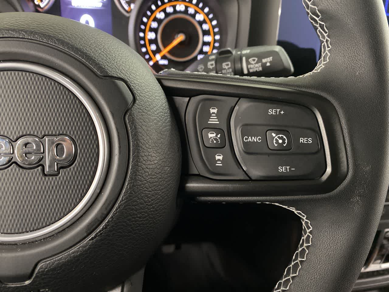 Thumbnail: 2025 Jeep Wrangler - 21