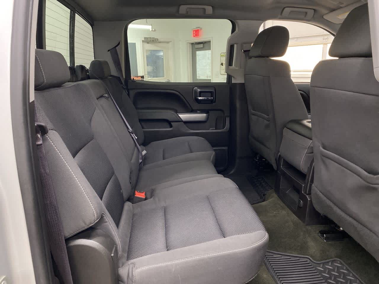 Thumbnail: 2016 Chevrolet Silverado 1500 - 19