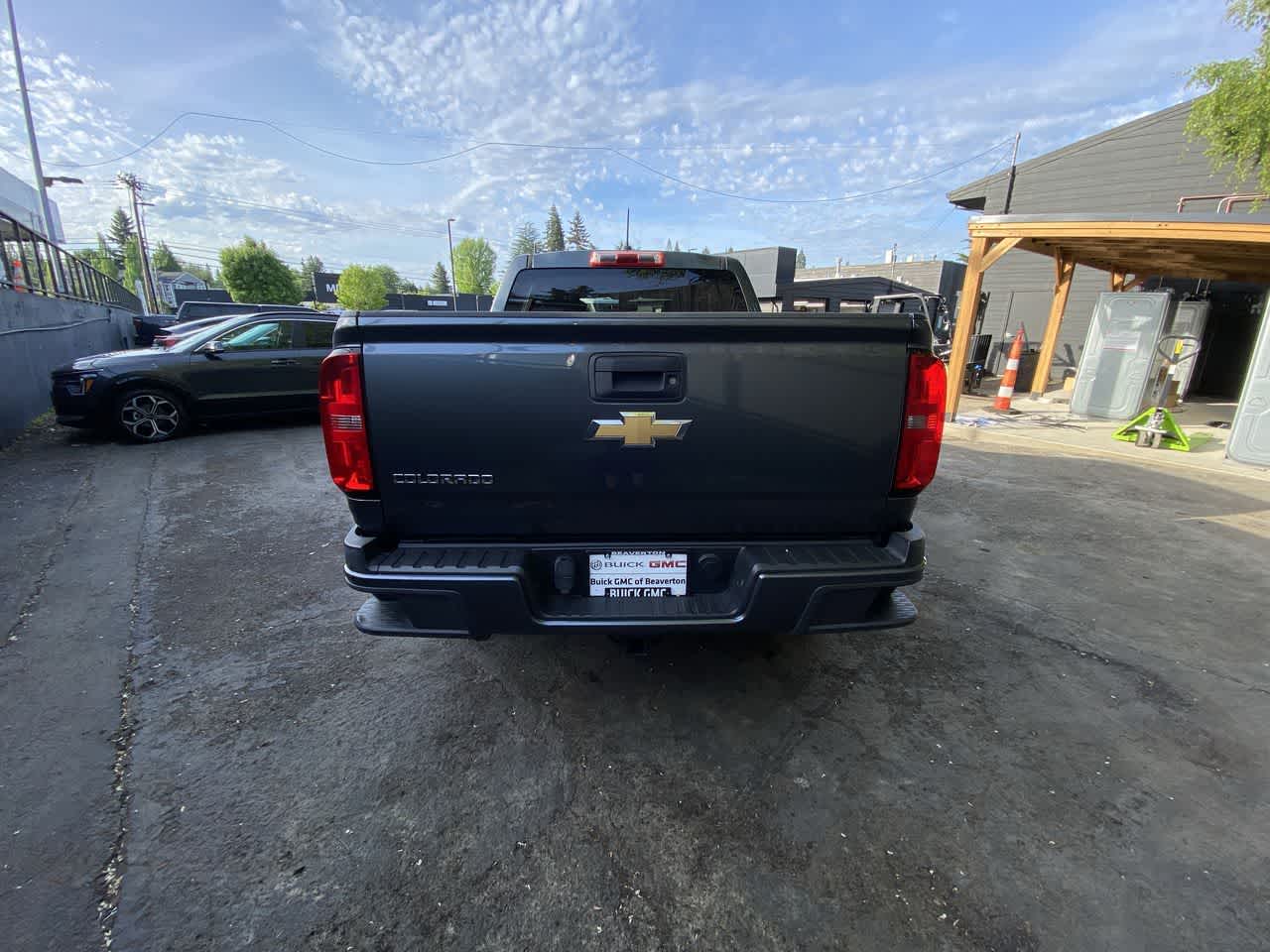 Thumbnail: 2015 Chevrolet Colorado - 5