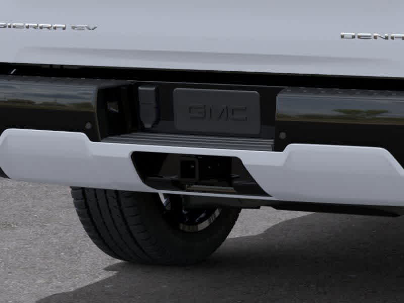 2025 GMC Sierra EV Denali 14