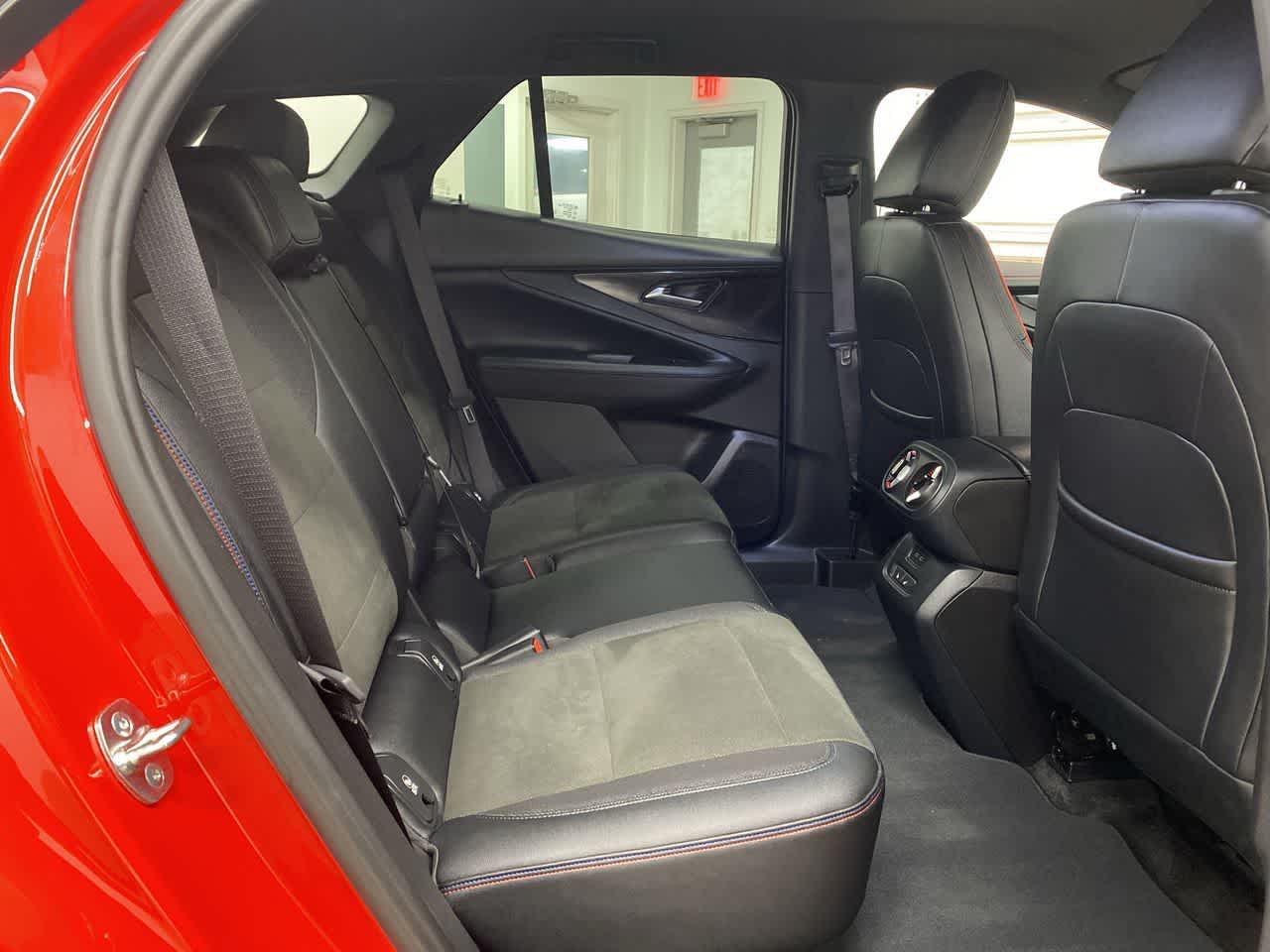 Thumbnail: 2024 Chevrolet Blazer EV - 18