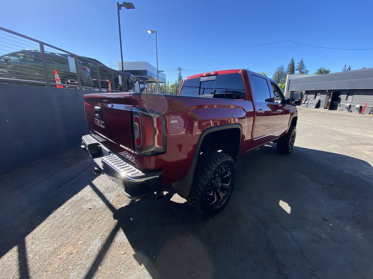 Thumbnail: 2018 GMC Sierra 1500 - 6