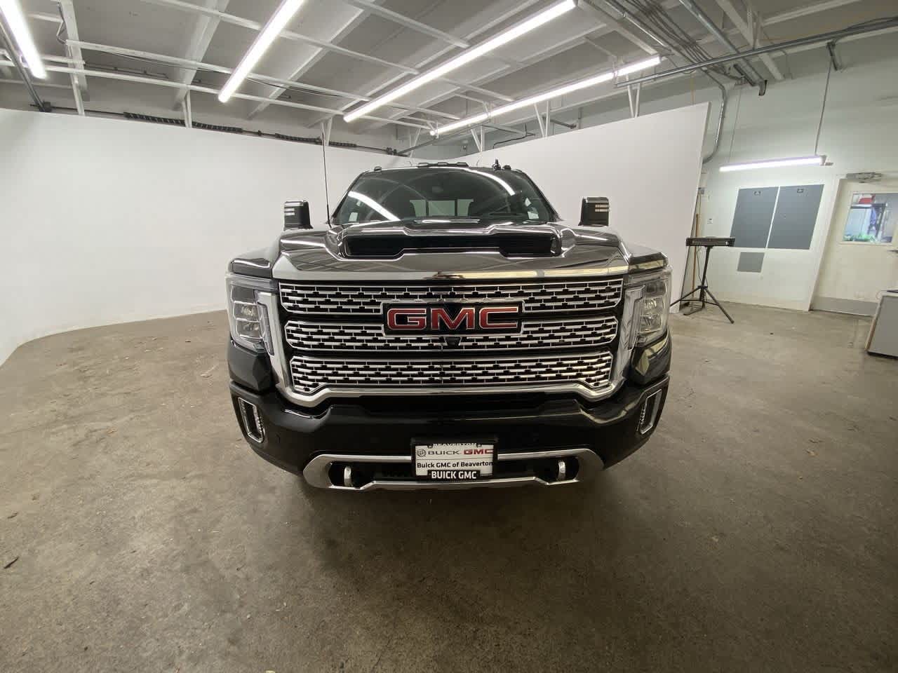 Thumbnail: 2022 GMC Sierra 3500 - 9