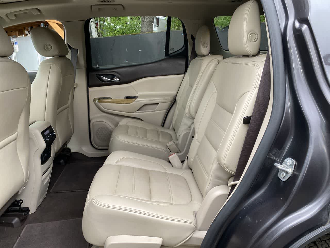 Thumbnail: 2018 GMC Acadia - 17