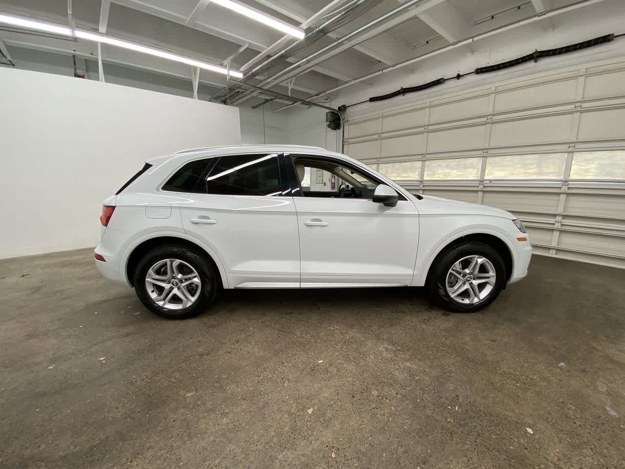 Thumbnail: 2019 Audi Q5 - 7