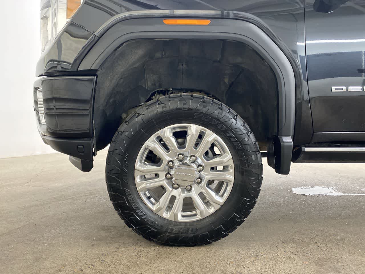 Thumbnail: 2023 GMC Sierra 2500 - 11