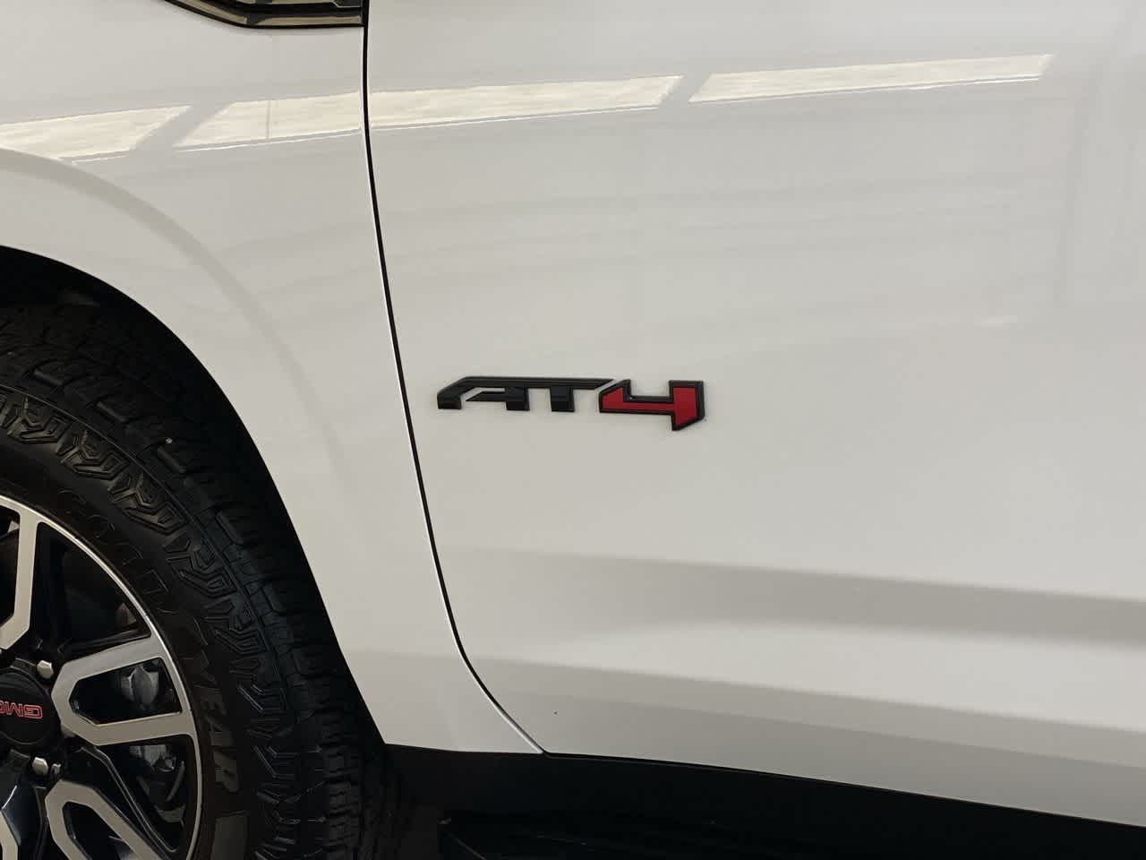 Thumbnail: 2024 GMC Yukon - 10