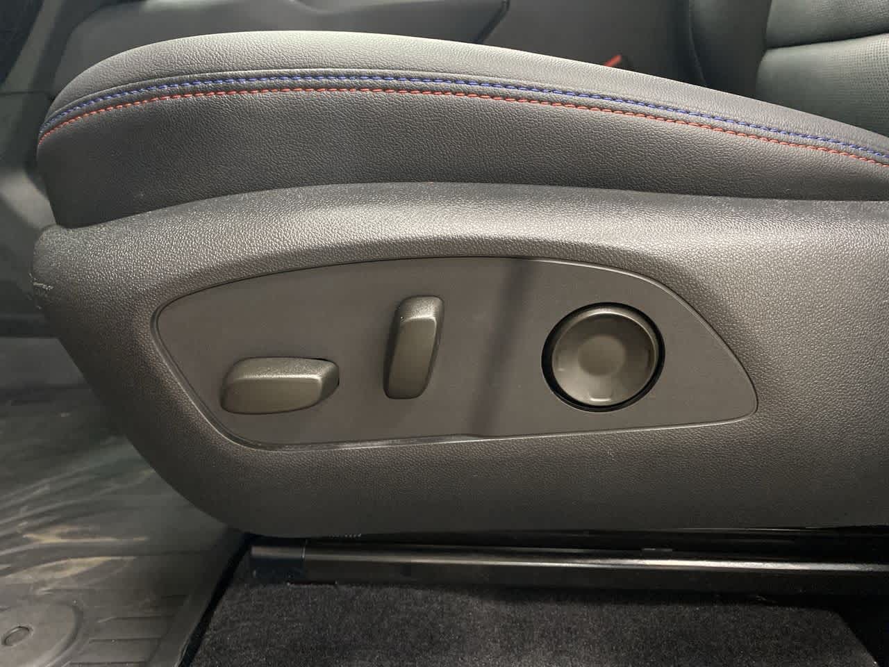 Thumbnail: 2024 Chevrolet Equinox - 16