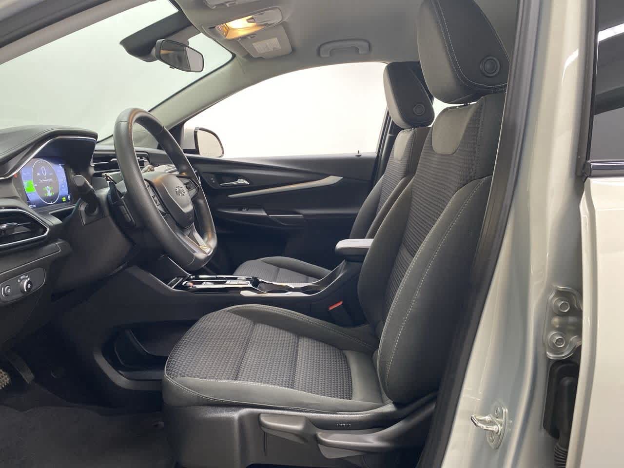 Thumbnail: 2022 Chevrolet Bolt EUV - 13