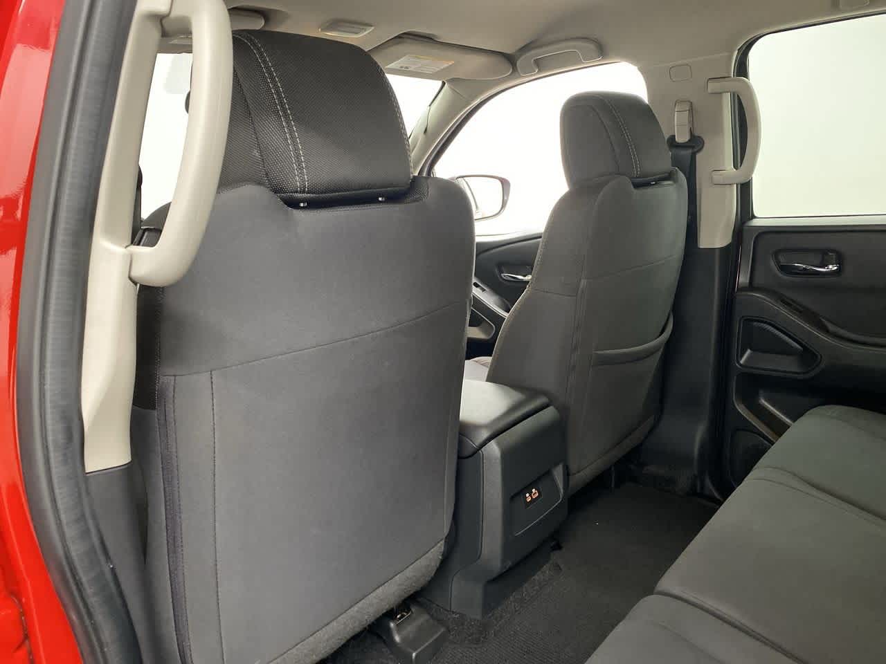 Thumbnail: 2023 Nissan Frontier - 15