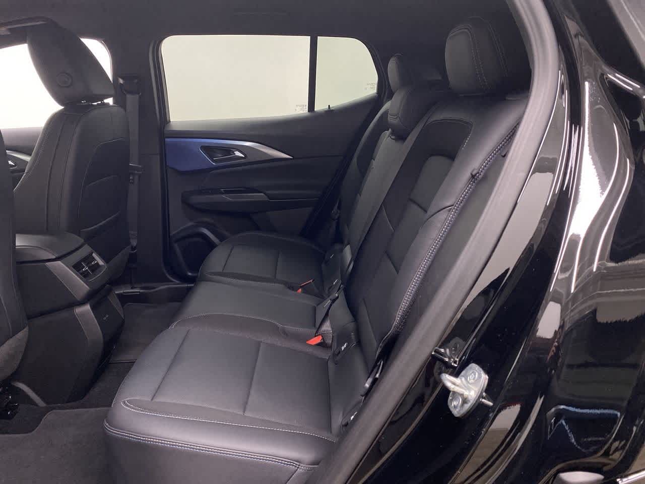 Thumbnail: 2025 Chevrolet Equinox - 16