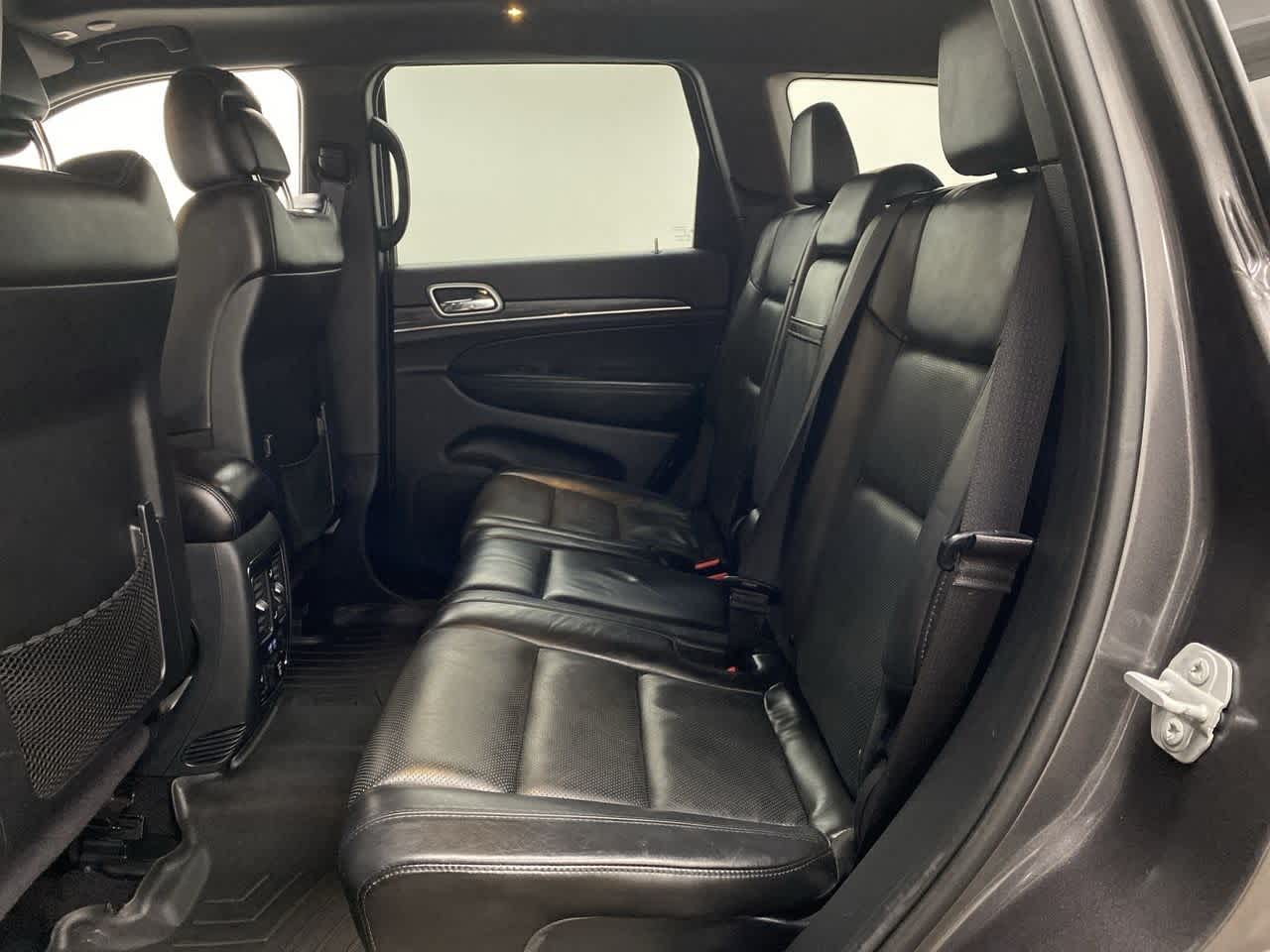 Thumbnail: 2019 Jeep Grand Cherokee - 16