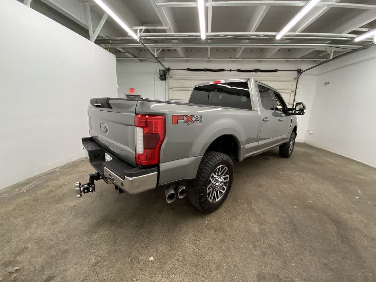 Thumbnail: 2019 Ford F-350 - 6