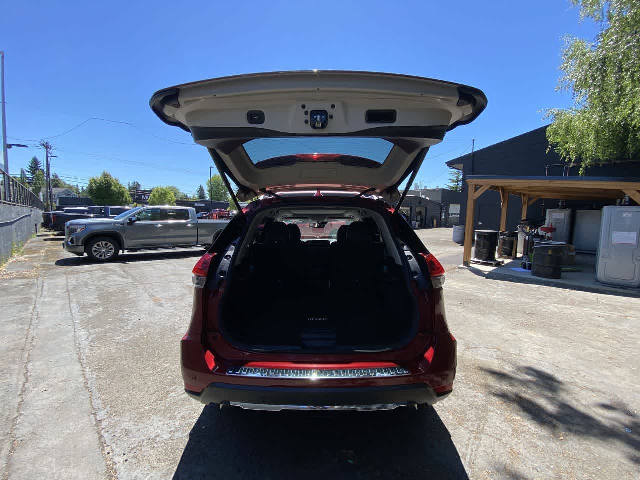 Thumbnail: 2019 Nissan Rogue - 30