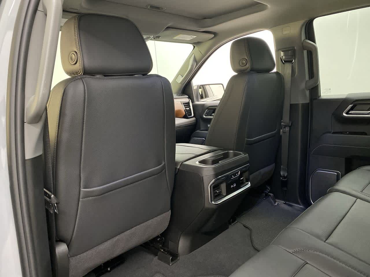 Thumbnail: 2025 GMC Sierra 1500 - 15