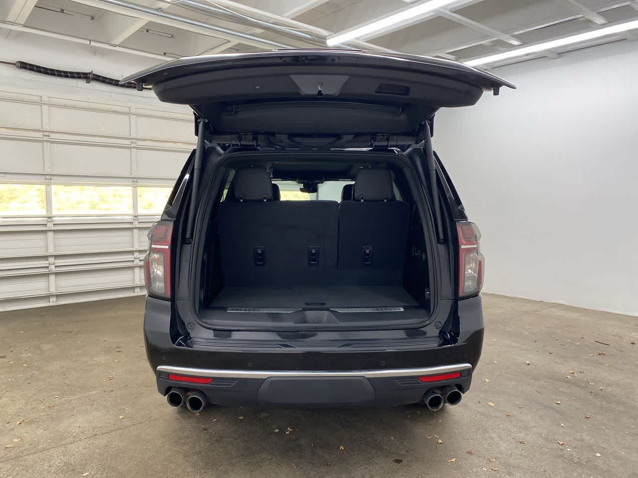 Thumbnail: 2024 Chevrolet Tahoe - 27