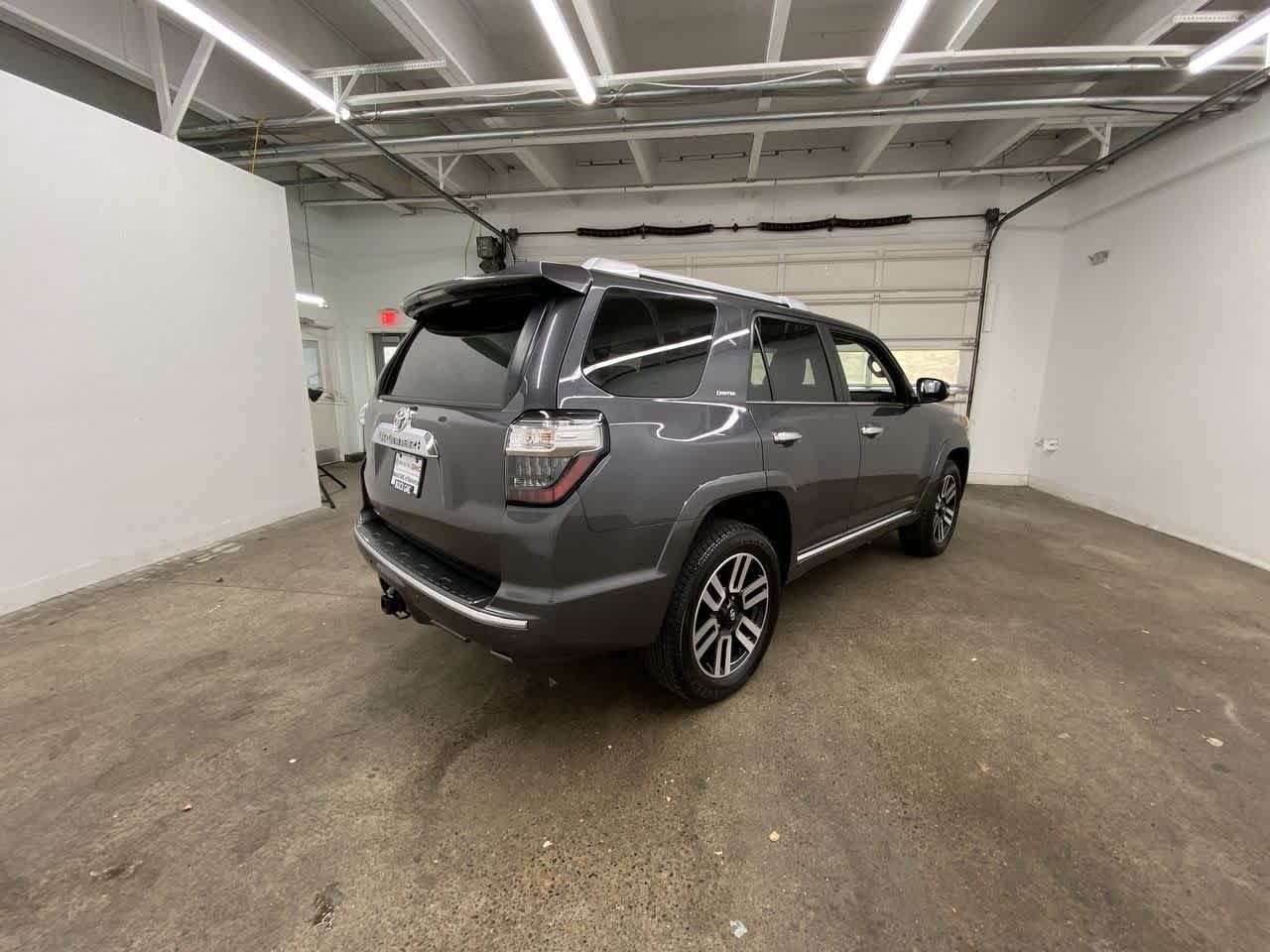 Thumbnail: 2023 Toyota 4Runner - 6