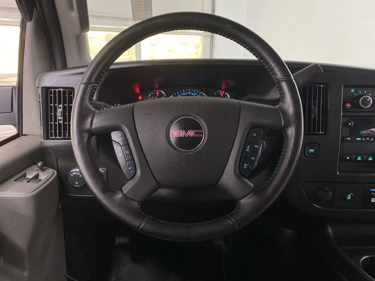 Thumbnail: 2023 GMC Savana - 19