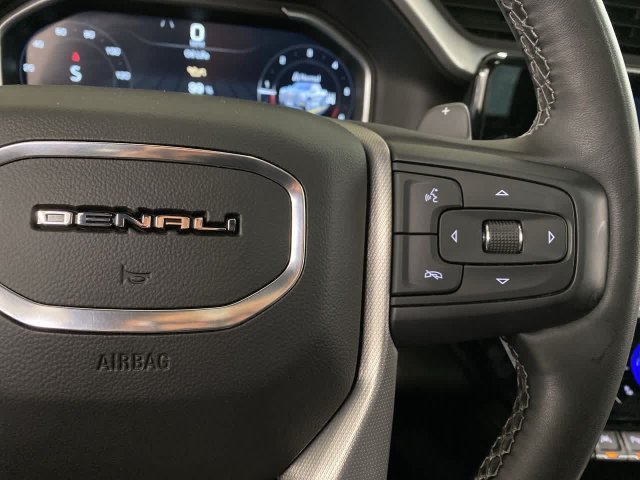 Thumbnail: 2023 GMC Sierra 1500 - 21