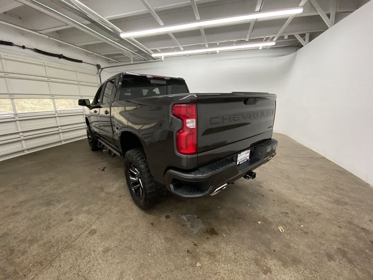 Thumbnail: 2022 Chevrolet Silverado 1500 - 4