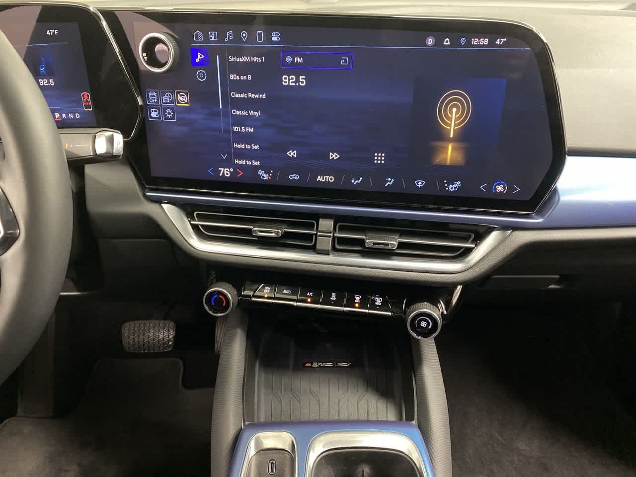 Thumbnail: 2025 Chevrolet Equinox - 23