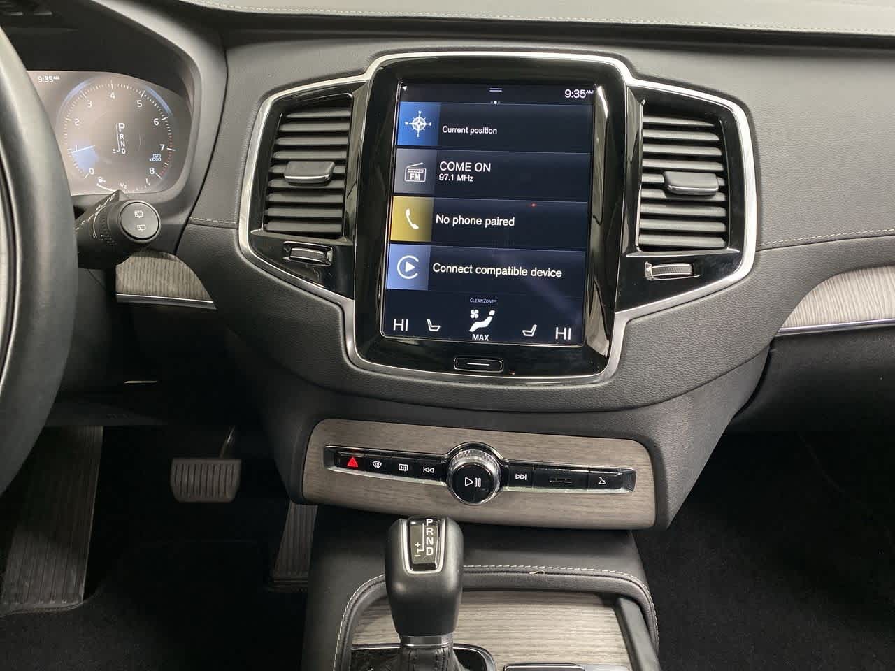 Thumbnail: 2022 Volvo XC90 - 26