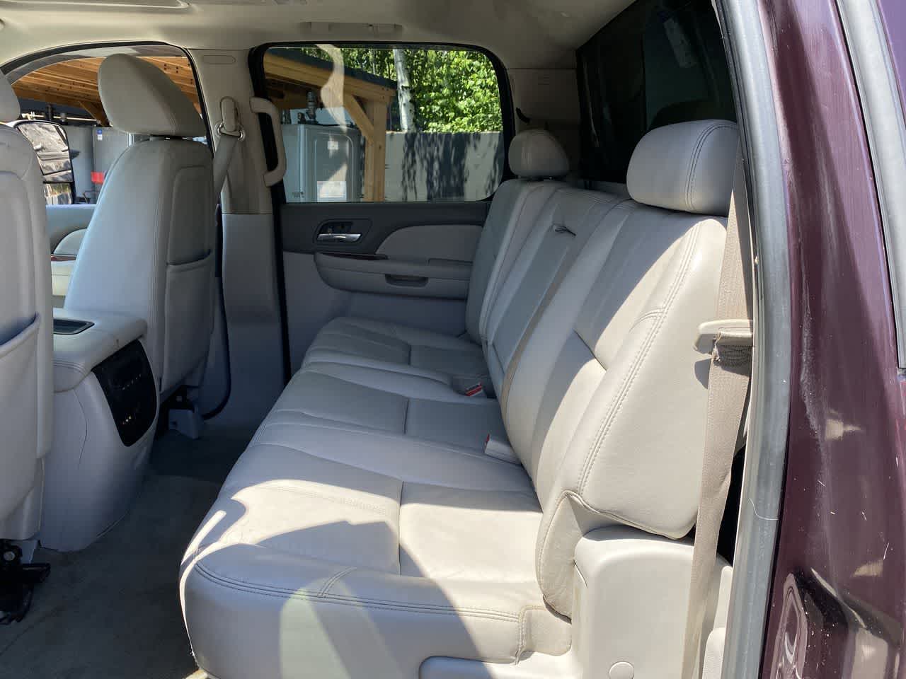 Thumbnail: 2008 GMC Sierra 2500 - 16