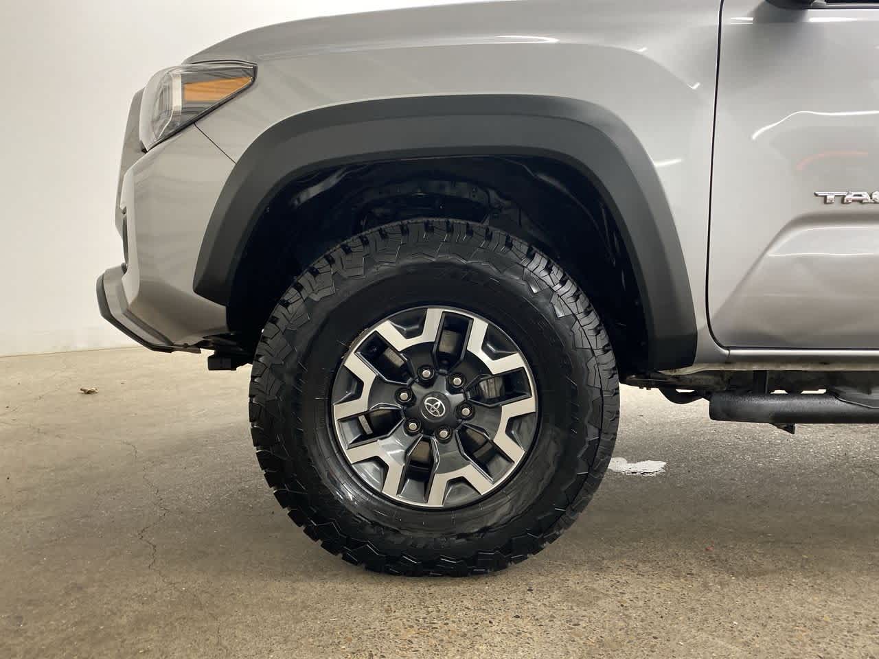 Thumbnail: 2021 Toyota Tacoma - 11