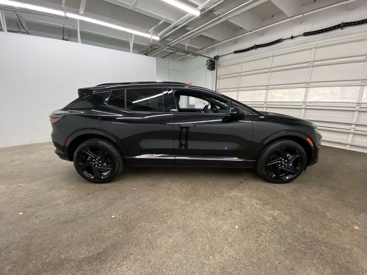 Thumbnail: 2024 Chevrolet Equinox - 7